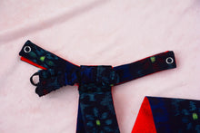 画像をギャラリービューアに読み込む, 伊予絣 赤い花四色使い/小桜の赤⁂ Iyo Kasuri  Four colors of red flowers /Red small cherry blossoms