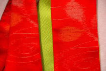 画像をギャラリービューアに読み込む, 伊予絣 朱色に黄色と白の楕円ドット柄  / 裏地は、さや型の爽やかグリーン ⁂ Iyo Kasuri Vermilion with yellow and white oval dot pattern  /  Bright green Saya shape