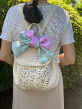 画像をギャラリービューアに読み込む, 大島紬水色 花のデザイン/帯裏 藤色の小桜⁂Oshima Tsumugi light blue flower design / obi back mauve small cherry blossoms