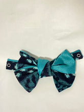 画像をギャラリービューアに読み込む, 伊予絣 水色ドットと植物の葉模様/さや型浅葱色⁂Iyo Kasuri  Light blue dots and leaf patterns of plants  /  Blue Saya shape