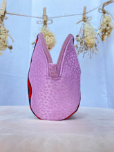 画像をギャラリービューアに読み込む, 伊予絣 の ポーチ キルト芯入り 赤い三崩し文  Iyo kasuri pouch with quilt core Red three-breaking sentence文