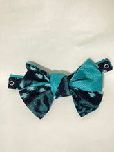 画像をギャラリービューアに読み込む, 伊予絣 水色ドットと植物の葉模様/さや型浅葱色⁂Iyo Kasuri  Light blue dots and leaf patterns of plants  /  Blue Saya shape