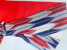 画像をギャラリービューアに読み込む, 伊予絣  赤 白 藍 の矢絣/赤の小桜 / Iyo Kasuri  Red, white and indigo Arrow pattern