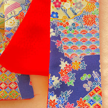 画像をギャラリービューアに読み込む, 正絹縮緬 雪輪に四季の草木花  /  小桜朱色⁂ Pure silk crepe Flowers of the four seasons on the snow ring / Red small cherry blossoms